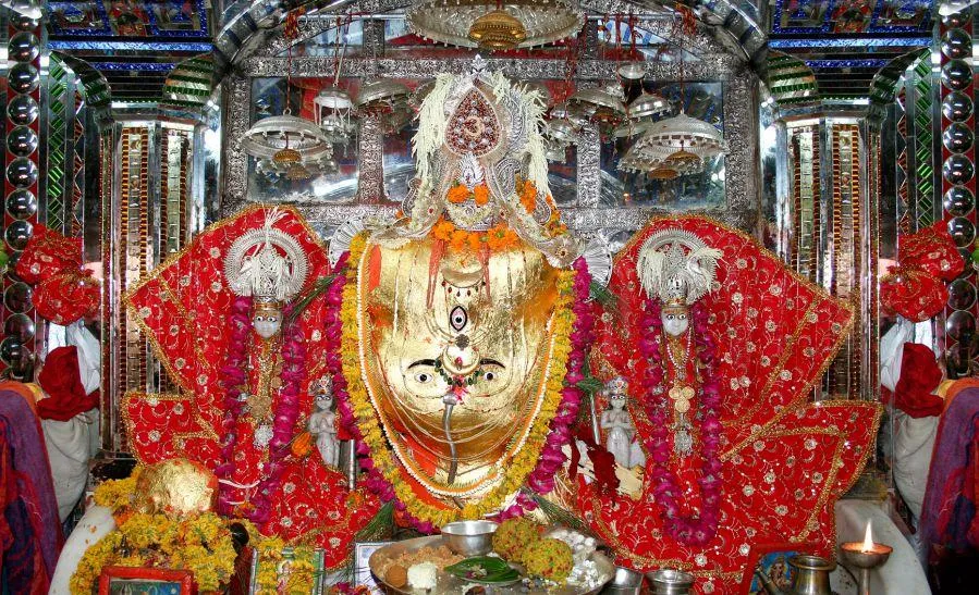 त्रिनेत्र गणेश मंदिर: अनोखा मंदिर जहां चिट्ठी भेज कर सकते है श्री गणेश से  मन की बात-Unknown facts about trinetra mandir lord ganesha rajasthan -  India TV Hindi