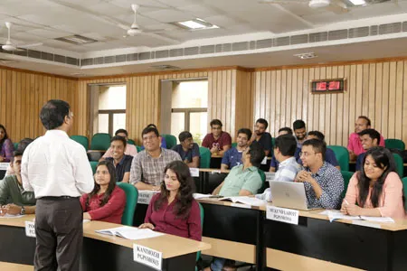 Experienced faculty | Official Website of Indian Institute of  Management,Lucknow