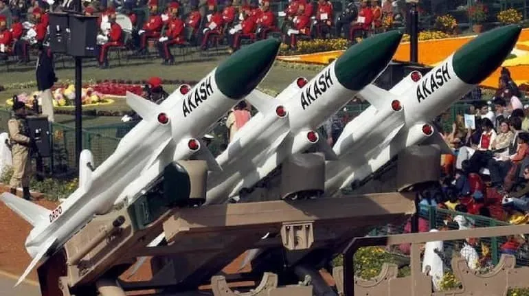 Defence Stocks: डिफेंस सेक्टर में बनेगा पैसा, इन स्टॉक्स पर दांव लगाने से  हो सकती है तगड़ी कमाई - defense stocks look attractive investors may invest  on defense stocks for long tern