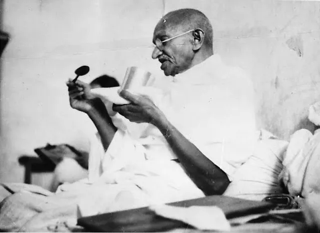 Gandhi And His Fasts
