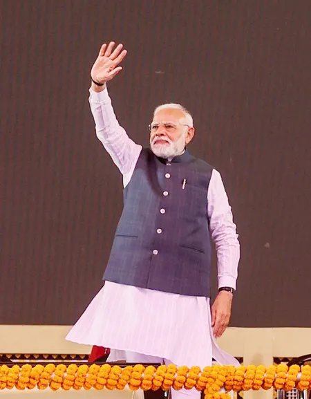 राष्ट्रीय: पीएम मोदी 17 सितंबर को 'स्वस्थ नारी, सशक्त परिवार अभियान' और  8वें पोषण माह का करेंगे शुभारंभ | Darrang: PM Modi lays foundation stone,  inaugurates development works