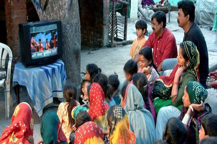 भारत के पहले टीवी चैनल की कहानी: दूरदर्शन की शुरुआत कब और किसने की