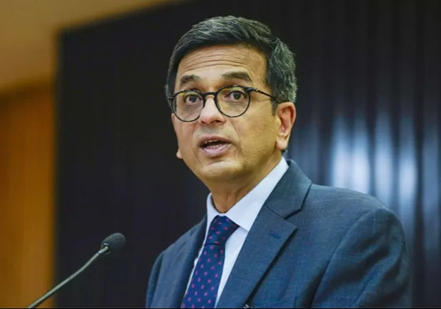 CJI Death Threat- चीफ जस्टिस डीवाई चंद्रचूड़ को जान से मारने की धमकी;  सुप्रीम कोर्ट के इस फैसले से आगबबूला हुआ धमकाने वाला
