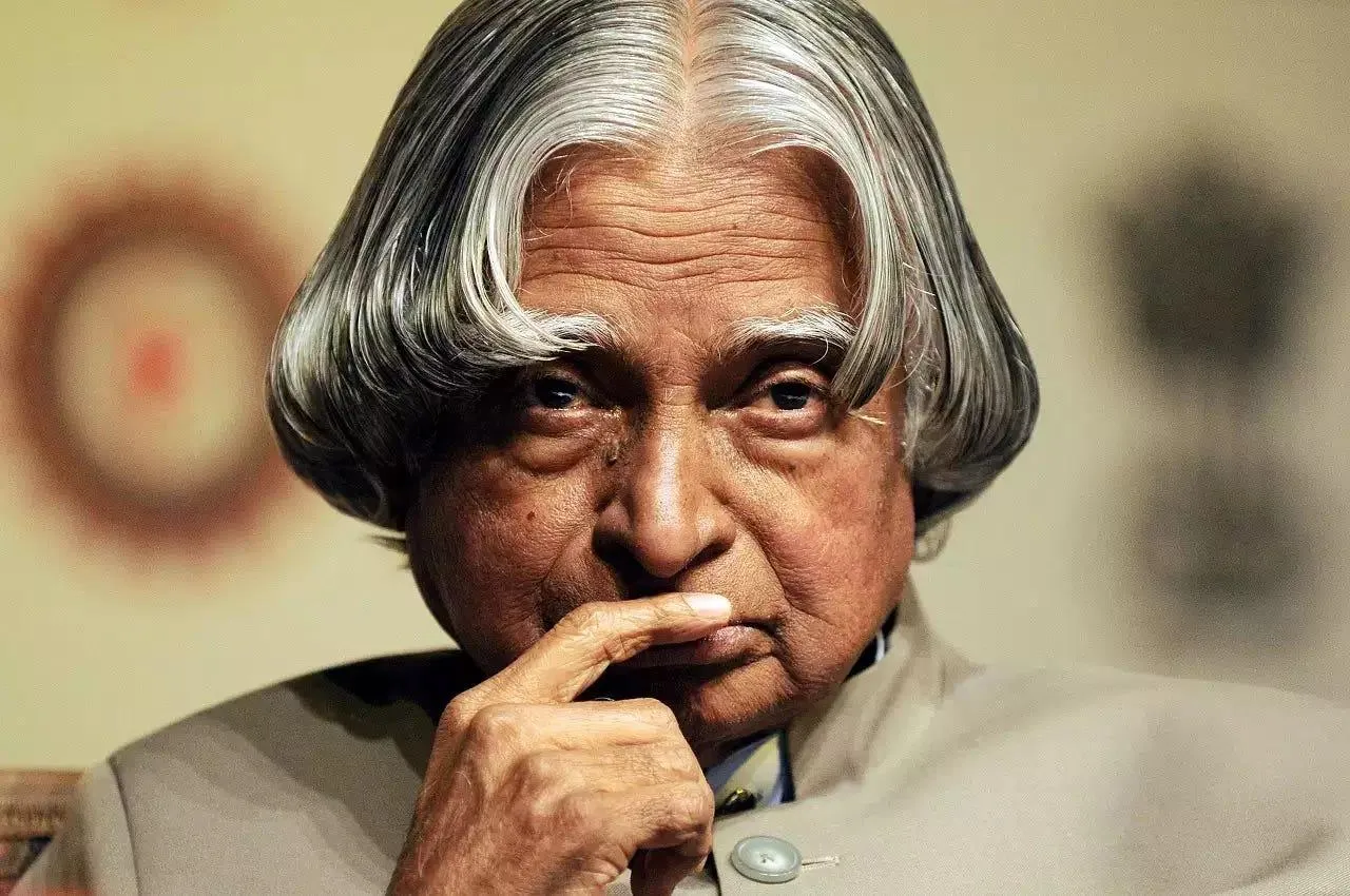 डॉ. एपीजे अब्दुल कलाम से छात्रों को सीखने चाहिए ये 3 सबक | राज शमनी द्वारा  | मीडियम