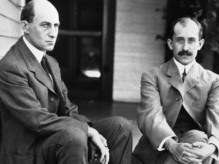 Today History: Aaj Ka Itihas India World December 17 Update | 1903 Wright  Brothers First Flight Donald Bradman First International Cricketing Century  | इतिहास में आज: खिलौने से दो भाइयों ने कल्पना