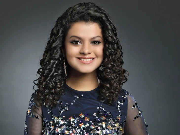 Palak Muchhal says emotional movement is when the doctor says  congratulations your baby is saved | भास्कर इंटरव्यू: पलक मुच्छाल बोलीं-  इमोशनल मोमेंट तब होता है, जब डॉक्टर कहते हैं बधाई ...