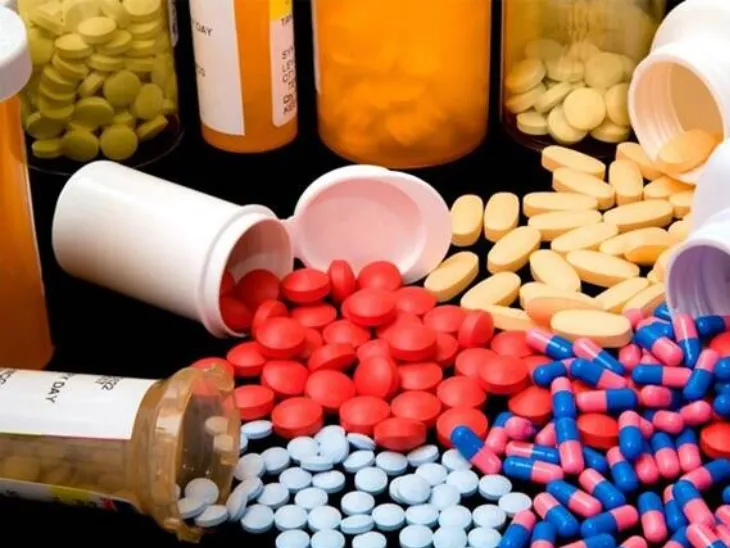 NMC New Rules Update; Doctors Must Prescribe Generic Drugs Only | जेनेरिक  के अलावा दूसरी दवाइयां भी लिख सकेंगे डॉक्टर: NMC ने बदला फैसला; पहले  डॉक्टरों को केवल जेनेरिक ...