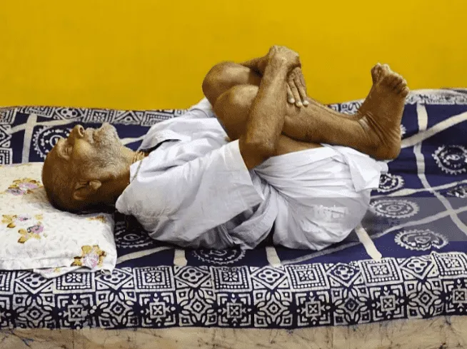 uttar pradesh varanasi padma shri shivanand baba death live photo video  updates | वाराणसी में 128 साल के शिवानंद बाबा का निधन: 3 दिन से BHU में  एडमिट थे; पद्मश्री के समय