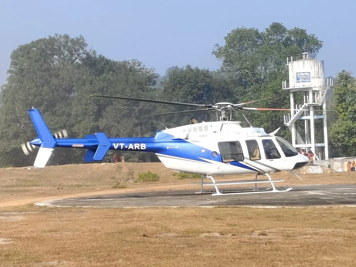 Now helicopter service in MP... Bhopal to Pachmarhi for ₹5000 | इंदौर से  ओंकारेश्वर 25 मिनट में पहुंच सकेंगे: भोपाल से पचमढ़ी का समय 5 घंटे कम होगा;  12 जगह के लिए