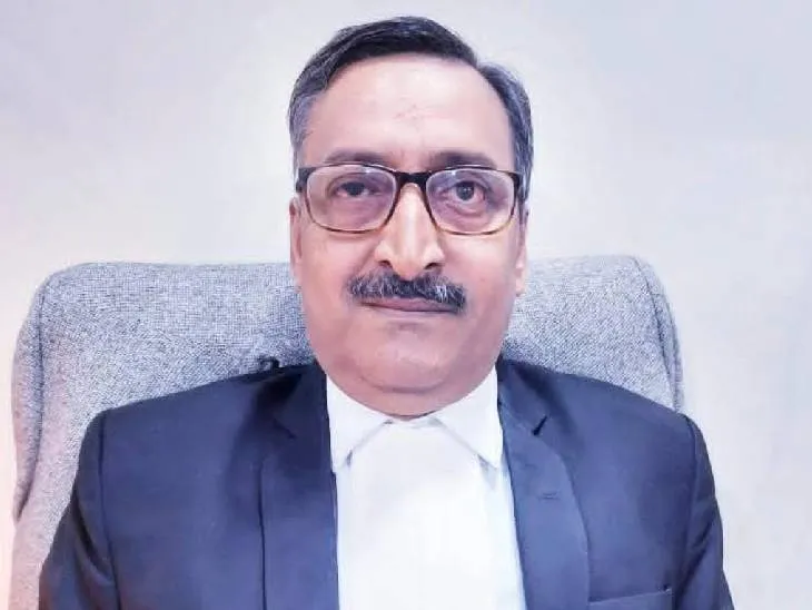 पुलिस ने इस मामले में अनिल मिश्रा सहित चार आरोपियों को हिरासत में लिया है।