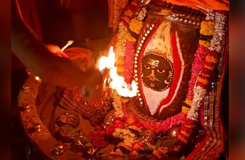 सावन मास : महाकाल की नगरी में छाई आस्था की बहार, श्रद्धालुओं का जमघट |  Patrika News | हिन्दी न्यूज