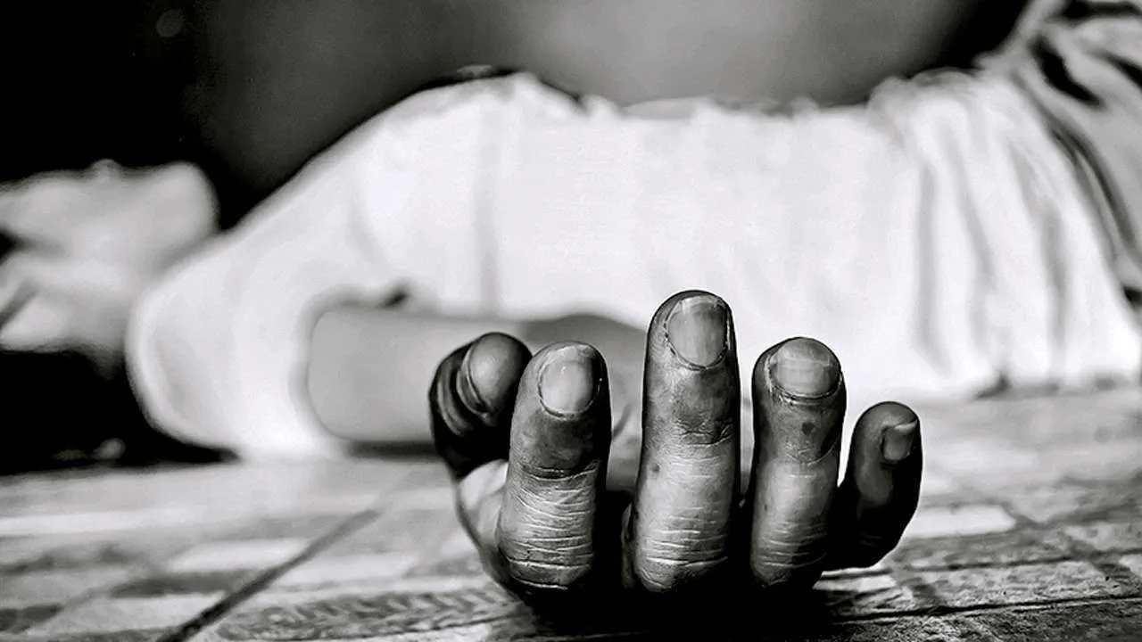 देश में पिछले साल रोजाना 31 बच्चों ने की आत्महत्या, NCRB के डेटा पर बोले  एक्सपर्ट- कोरोना के चलते बढ़ा मनोवैज्ञानिक दबाव | 31 children commit  suicide every day ...