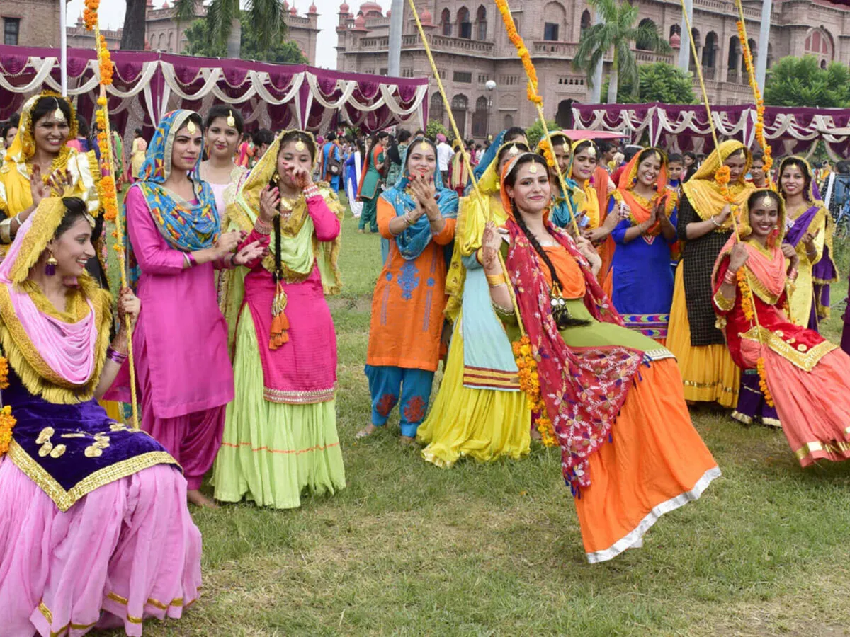 Teej Festival in India – Meaning, Types & Celebration in Jaipur