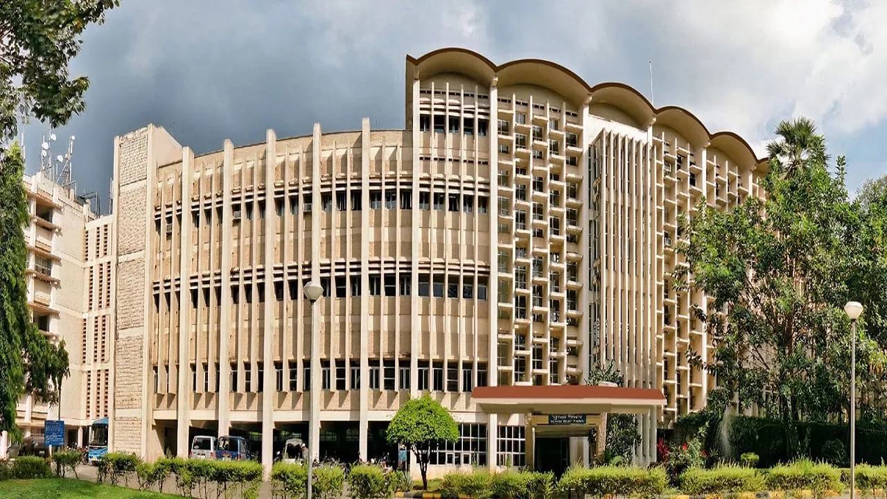IIT Bombay launches women-only certificate course on Generative AI for  business | Edu News - News9live