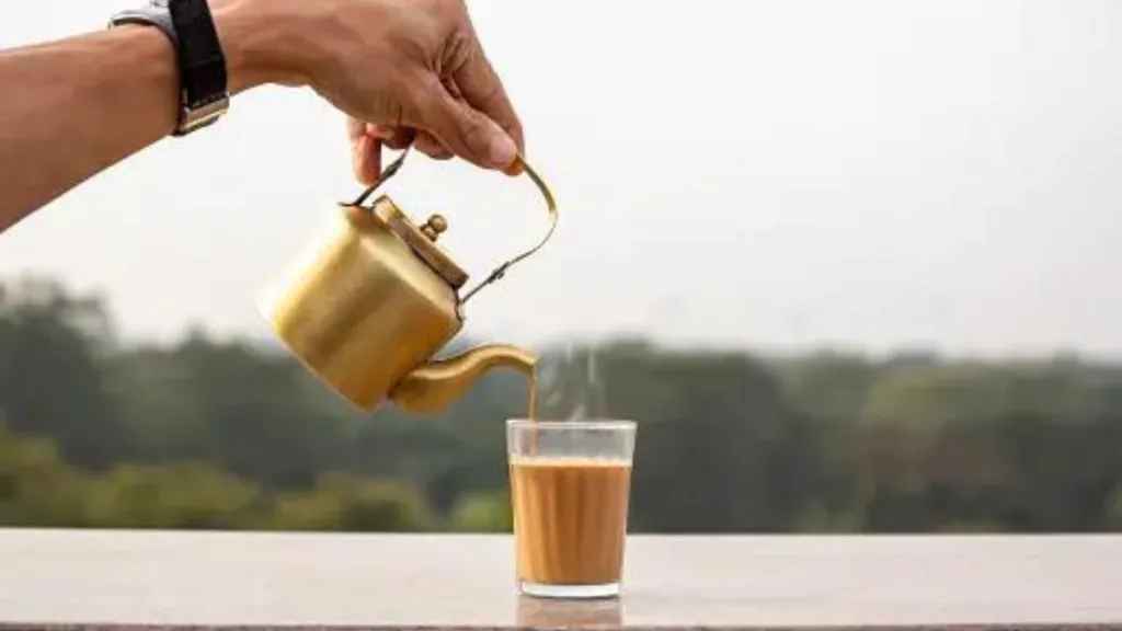 Tea History: चाय का इतिहास और भारत में इसका प्रसार.