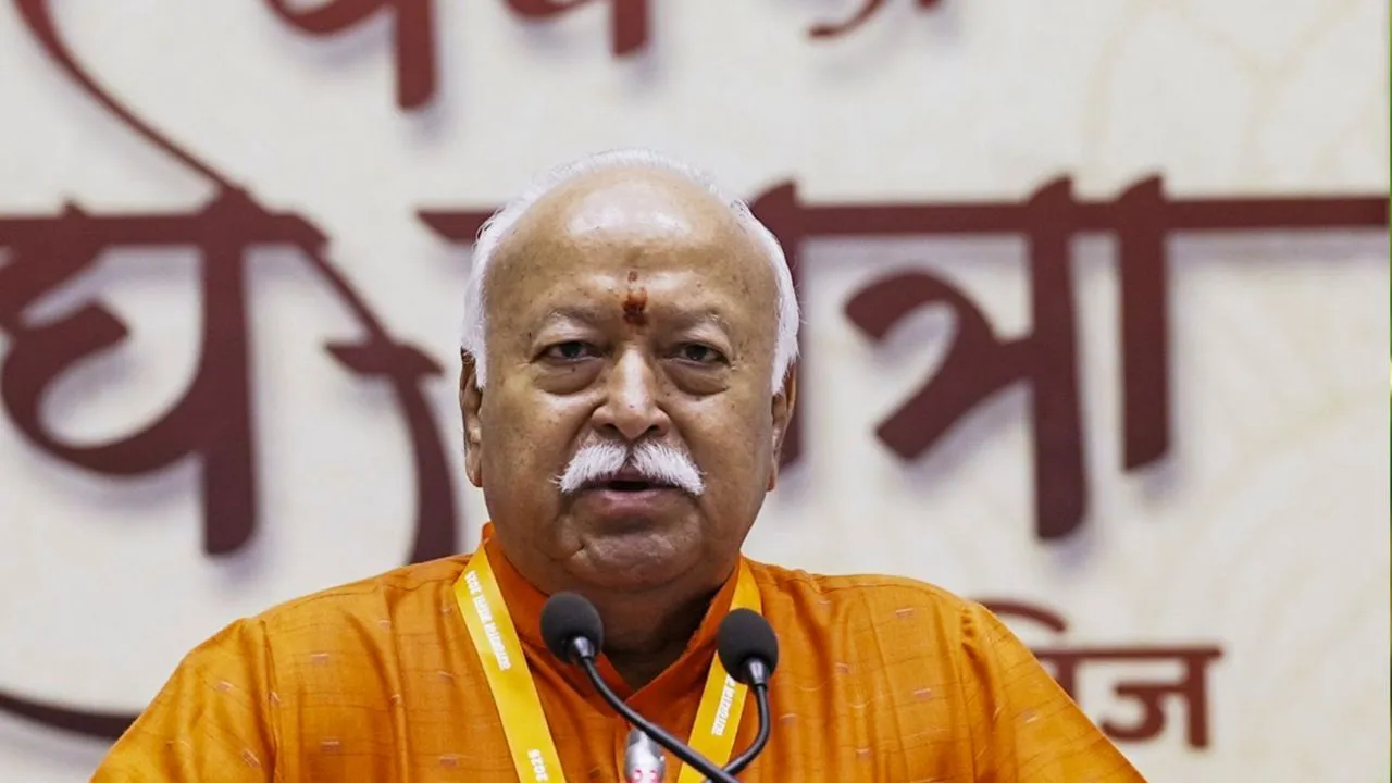 जैसा समझा जाता है वैसा नहीं है... मोहन भागवत ने कर दिया स्पष्ट, क्या है संघ  की हिंदू राष्ट्र की अवधारणा | RSS chief mohan bhagwat centenary year Hindu  Rashtra Indian culture