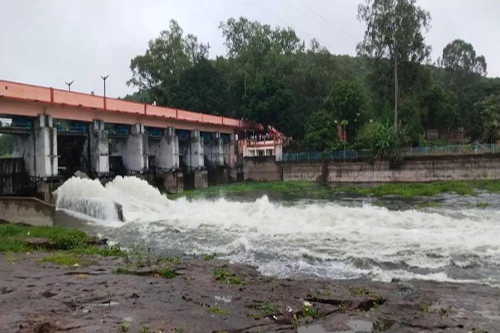 भोपाल में बड़ा तालाब ओवरफ्लो, भदभदा डैम का गेट खोला गया, रायसेन-इंदौर में  अलर्ट - Mediasaheb