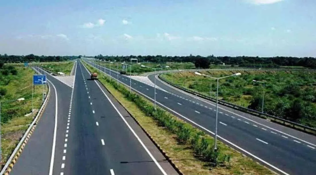 नेशनल हाईवे मार्ग 130 सी में घटित हुई दो अलग अलग सड़क दुर्घटनाओं में दो  युवकों की मौत, एक युवक गंभीर रूप से घायल… | TRIBAL NEWS SERVICE OF INDIA