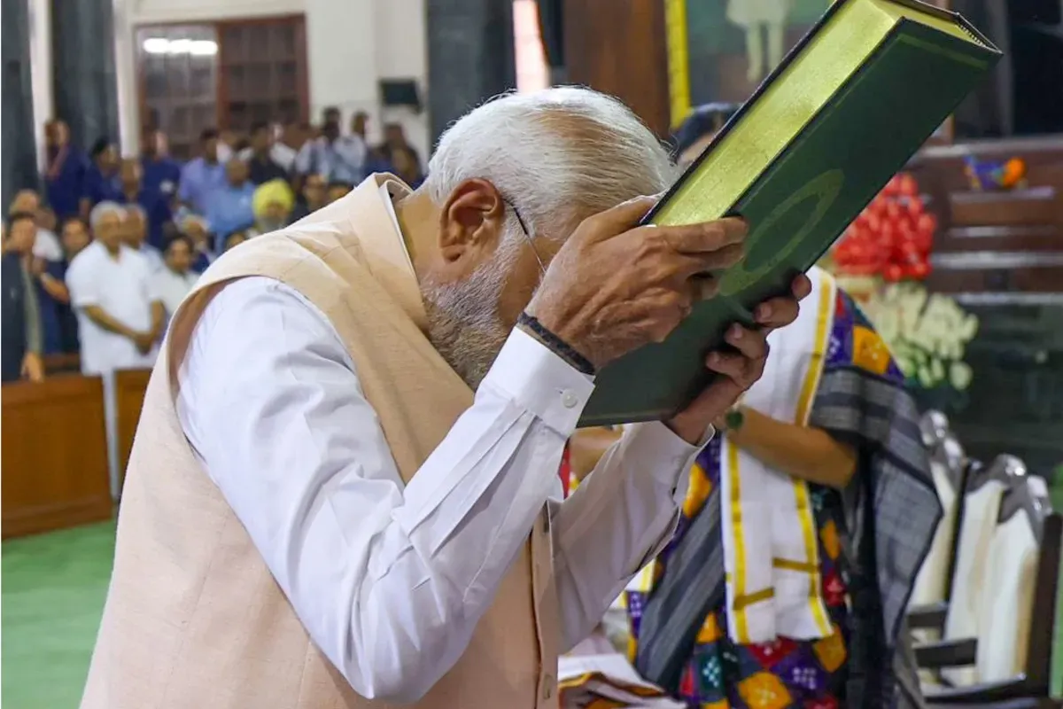 संविधान दिवस पर पीएम मोदी ने नागरिकों को लिखी चिट्ठी