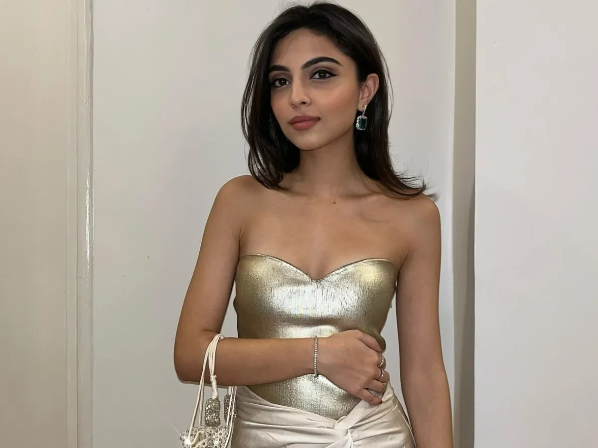 वाड्रा परिवार में गूंजेगी शहनाई, कौन हैं अवीवा बेग? प्रियंका गांधी की होने  वाली बहू और रेहान वाड्रा की मंगेतर