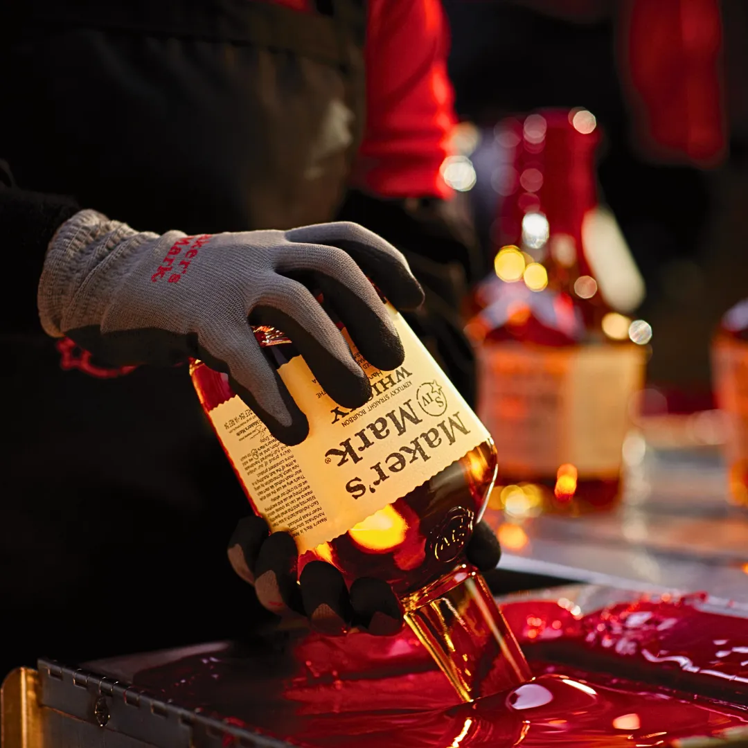 Makers Mark Bourbon Whisky WaxDipping
