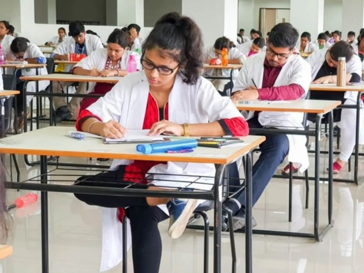 NEET UG 2023 Today, Check Documents To Carry, Important Exam Guidelines - News18