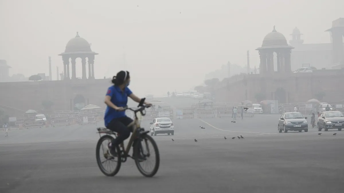Delhi's air quality hits 'severe plus' category, schools shut for 2 days: Top points - India Today