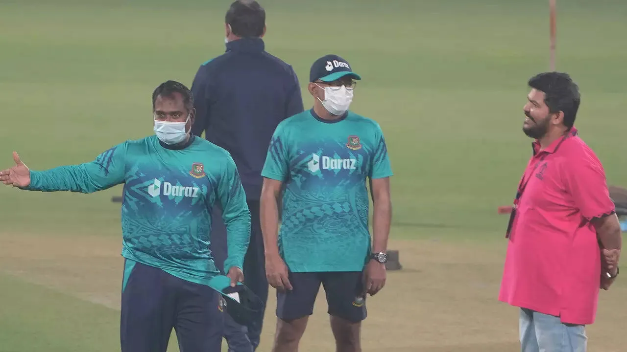 Air pollution in Delhi casts doubt over World Cup match | Cricket News - Times of India