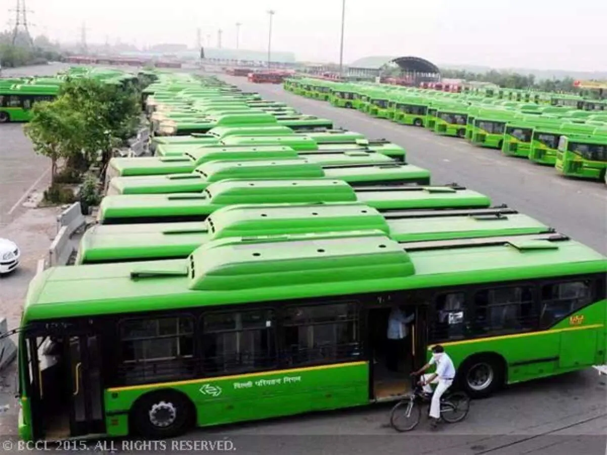 DTC buses purchase: Delhi minister Kailash Gehlot files defamation case against BJP's Vijender Gupta - The Economic Times