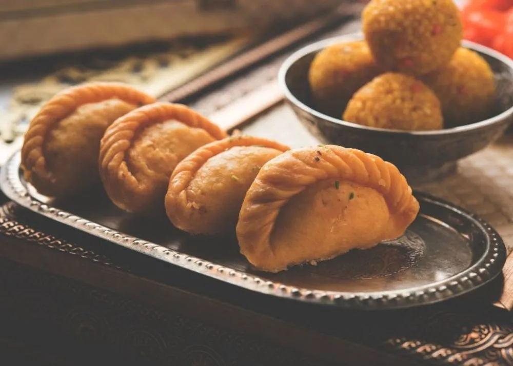 Gujiya