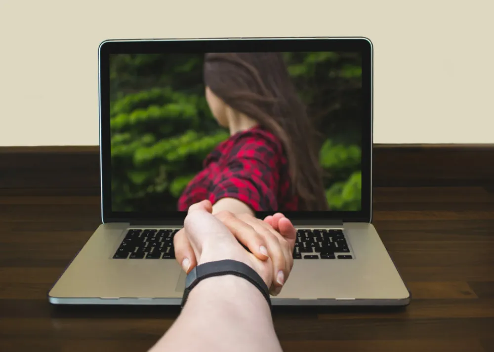 Long-Distance Relationship