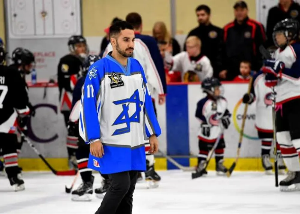 Not Liking Sports Doesn't Make A Man Less Manly