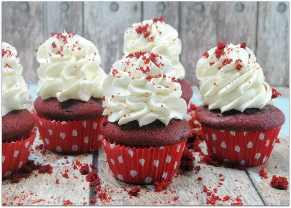 Red velvet cup cake