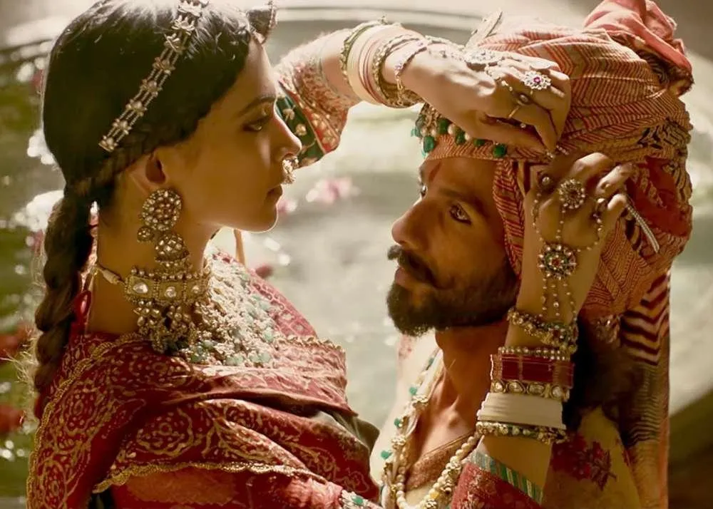 highest grossing bollywood movies