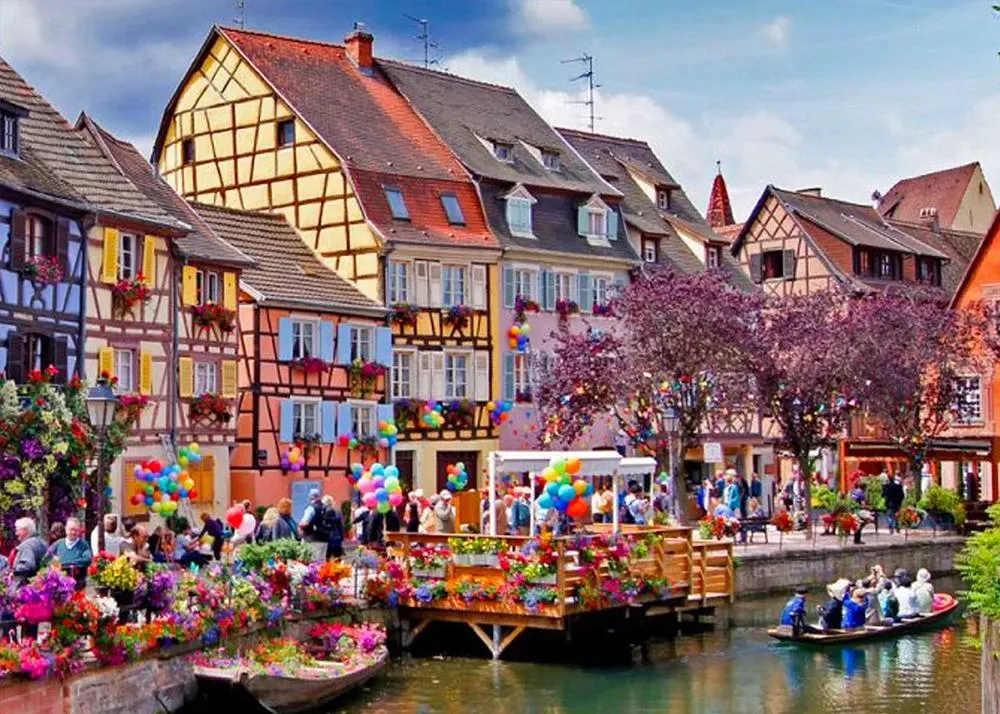 tourist attractions in france