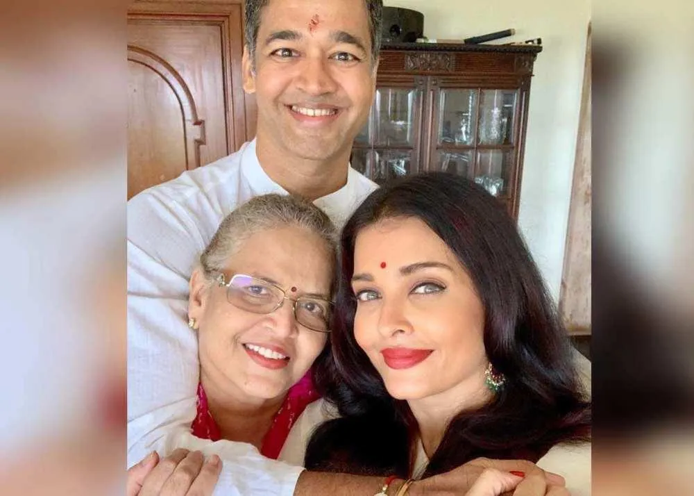 famous bollywood siblings 