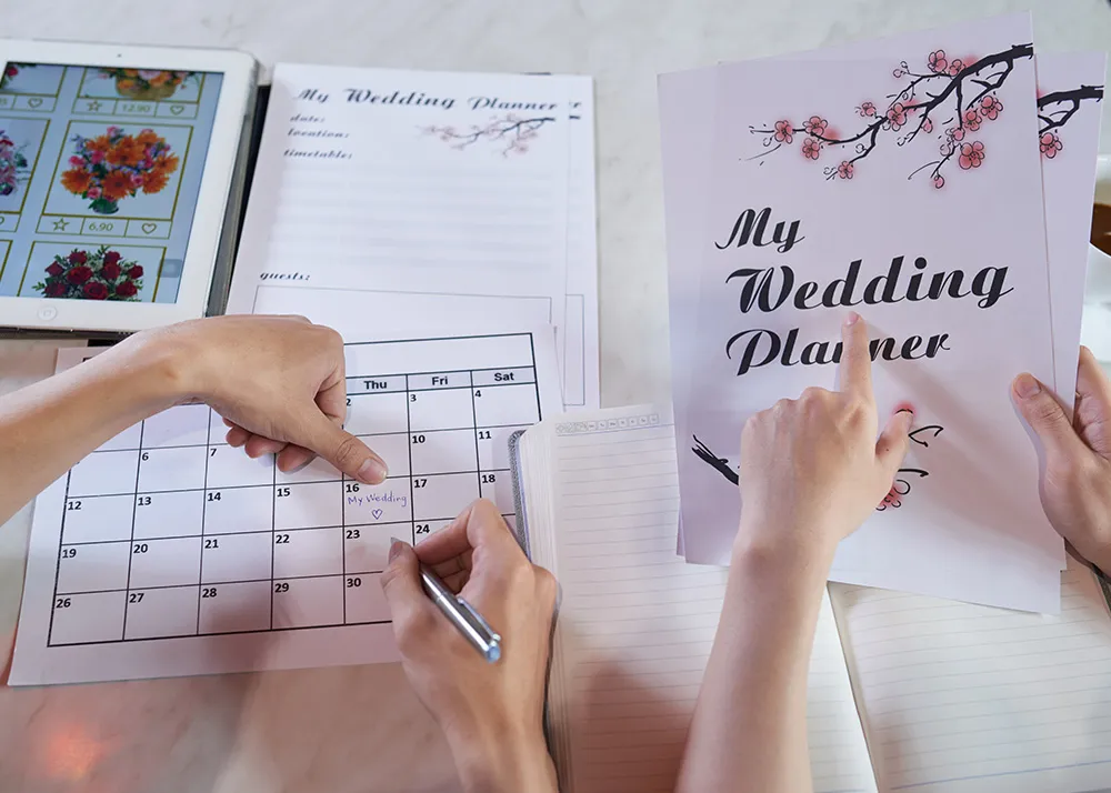 destination wedding tips