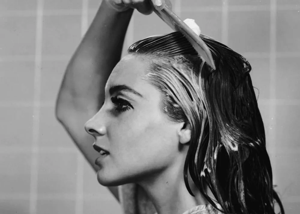 extreme beauty trends 