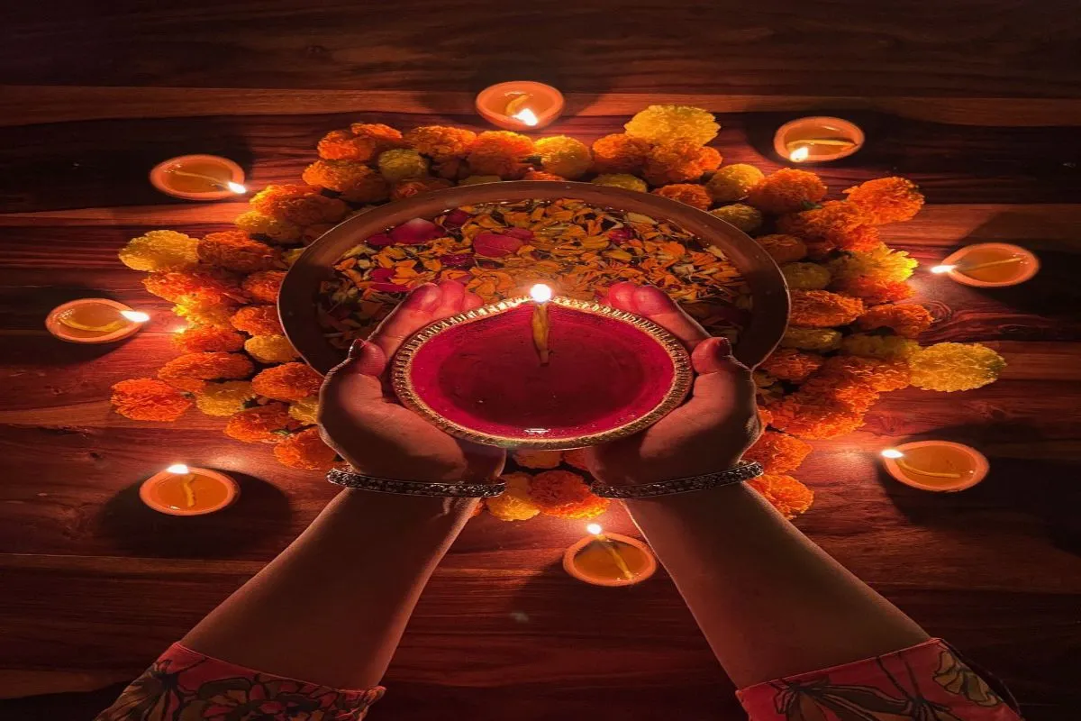 Diwali 2022: इस बार एक साथ मनाई जाएगी छोटी और बड़ी दिवाली, जानिए आखिर क्या है इसकी वजह?