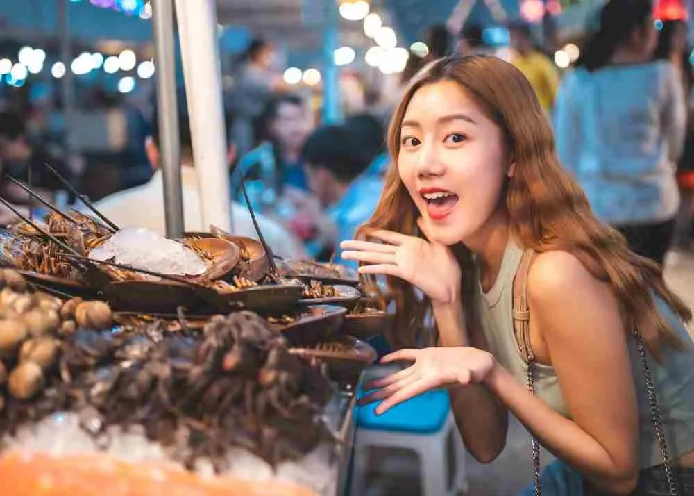 shopping places in goa