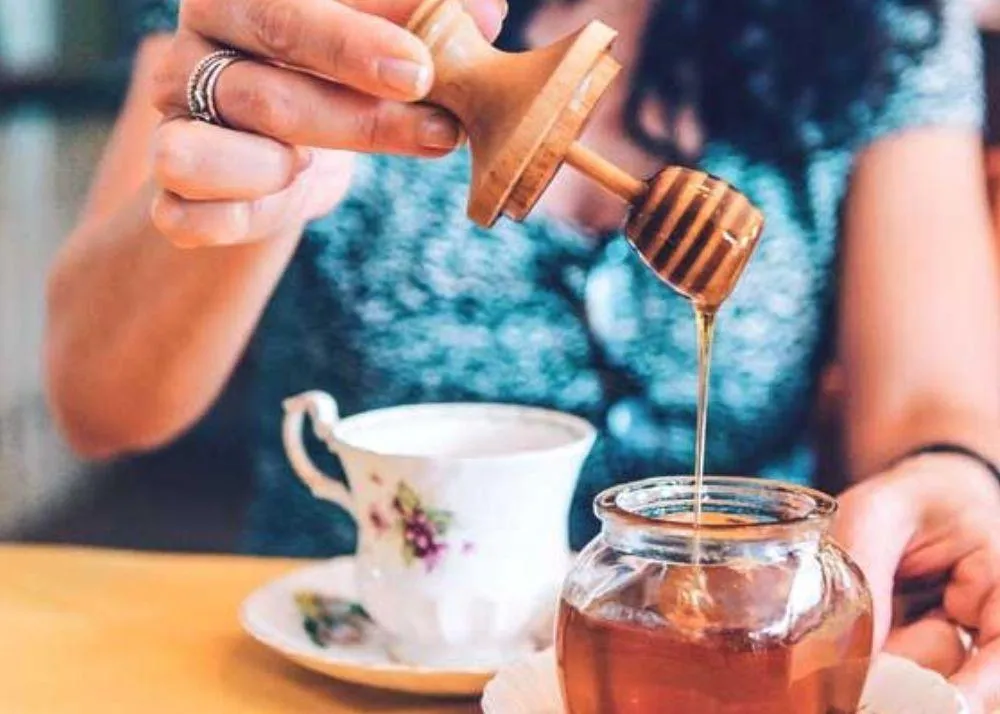 how to make honey lemon water