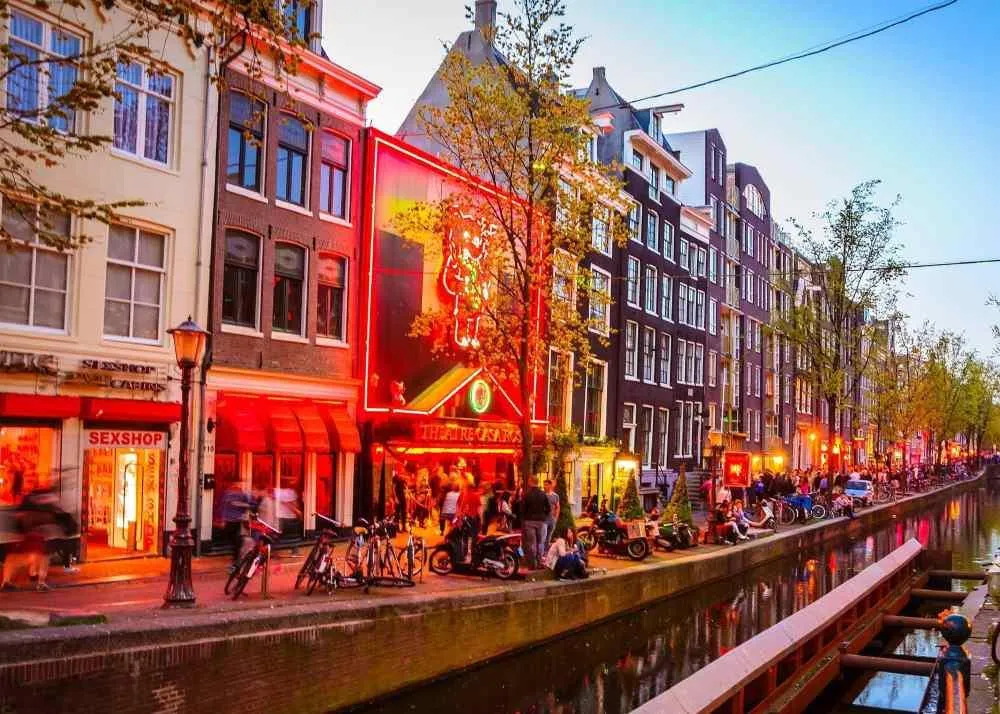 red light district amsterdam
