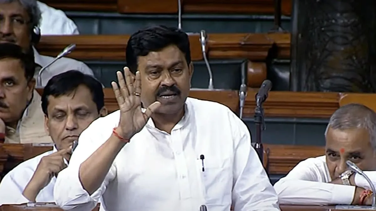 Dogs keep barking', says Union minister Ajay Mishra 'Teni' after farmers call for his removal