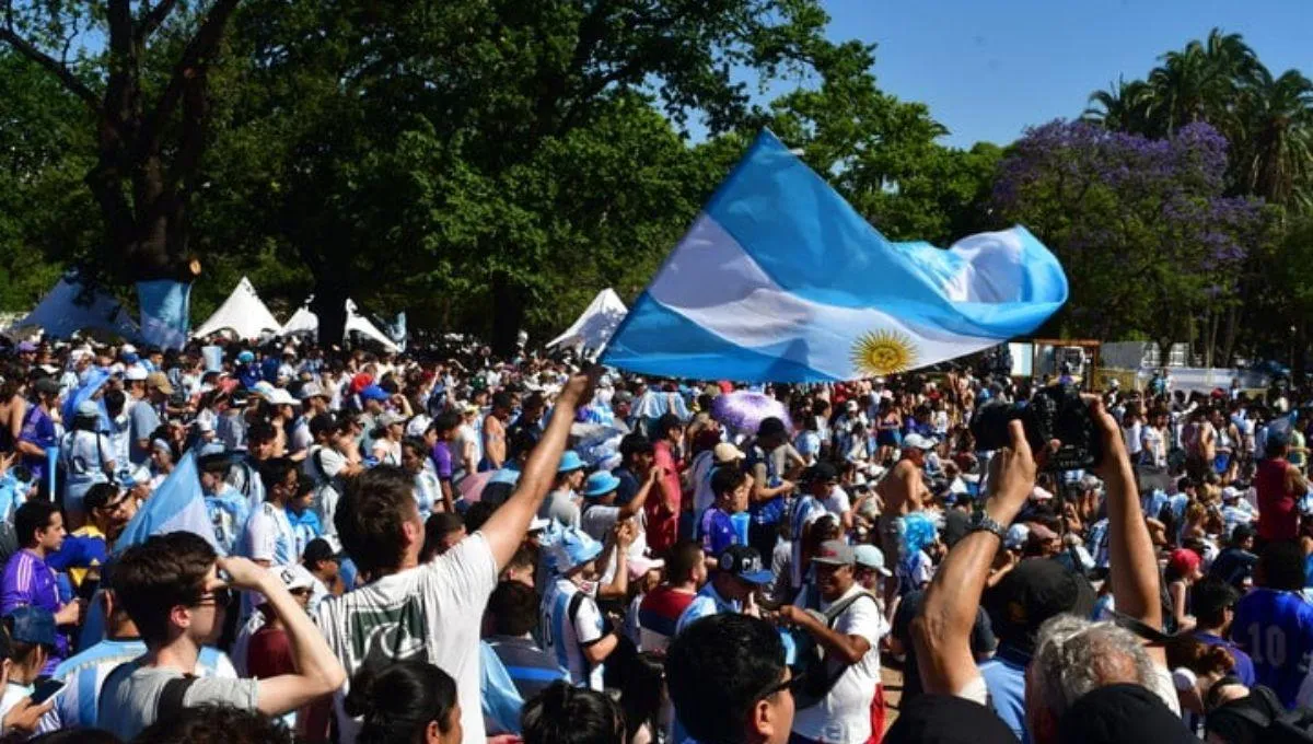 Lionel Messi hometown Rosario celebration
