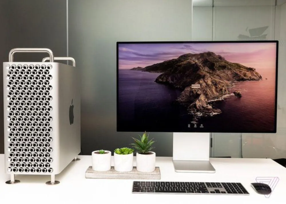 Apple New External Monitor