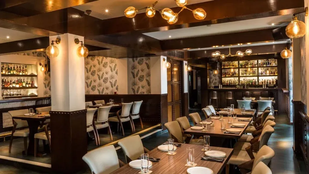 Bastian, Mumbai, Fancy Restaurants By Popular Indian Celebs, Boman Irani and Zeenat Aman