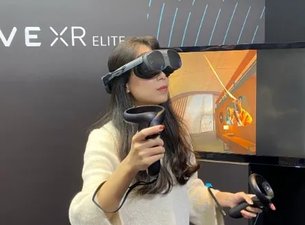 HTC Vive XR Elite