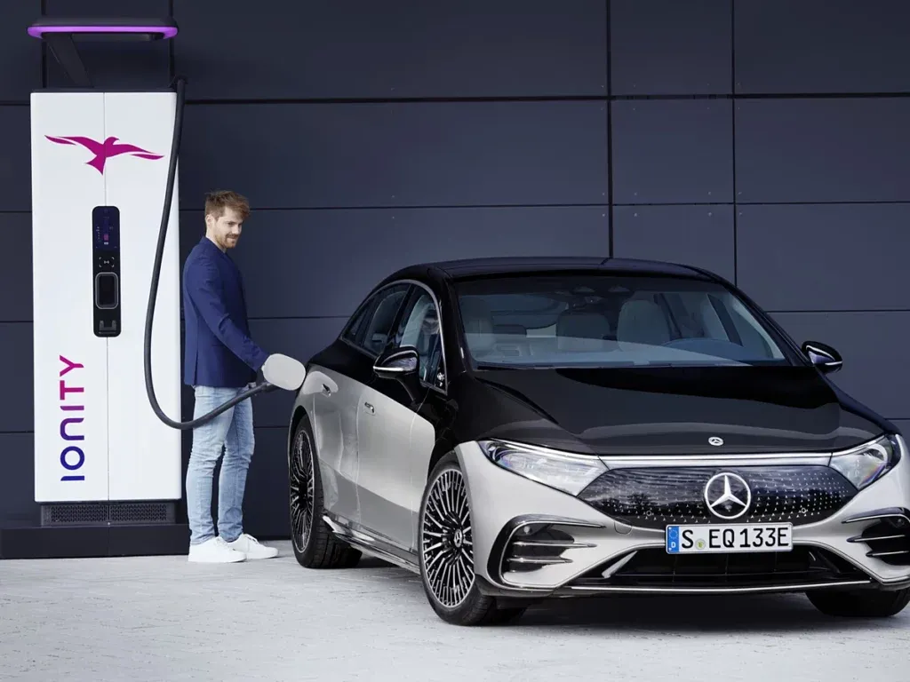 luxury EV charging network, Mercedes-Benz India,Mercedes Benz India CEO