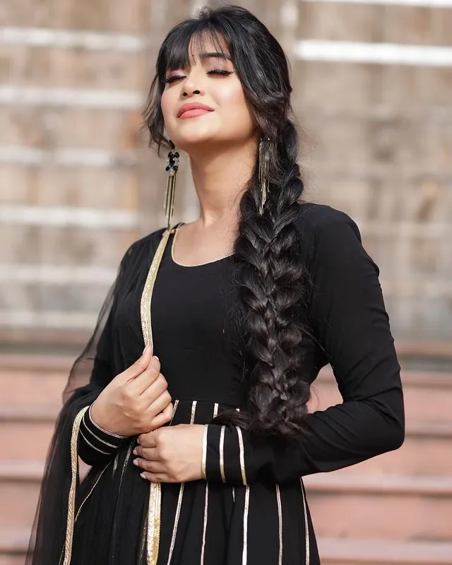 Shivangi Joshi