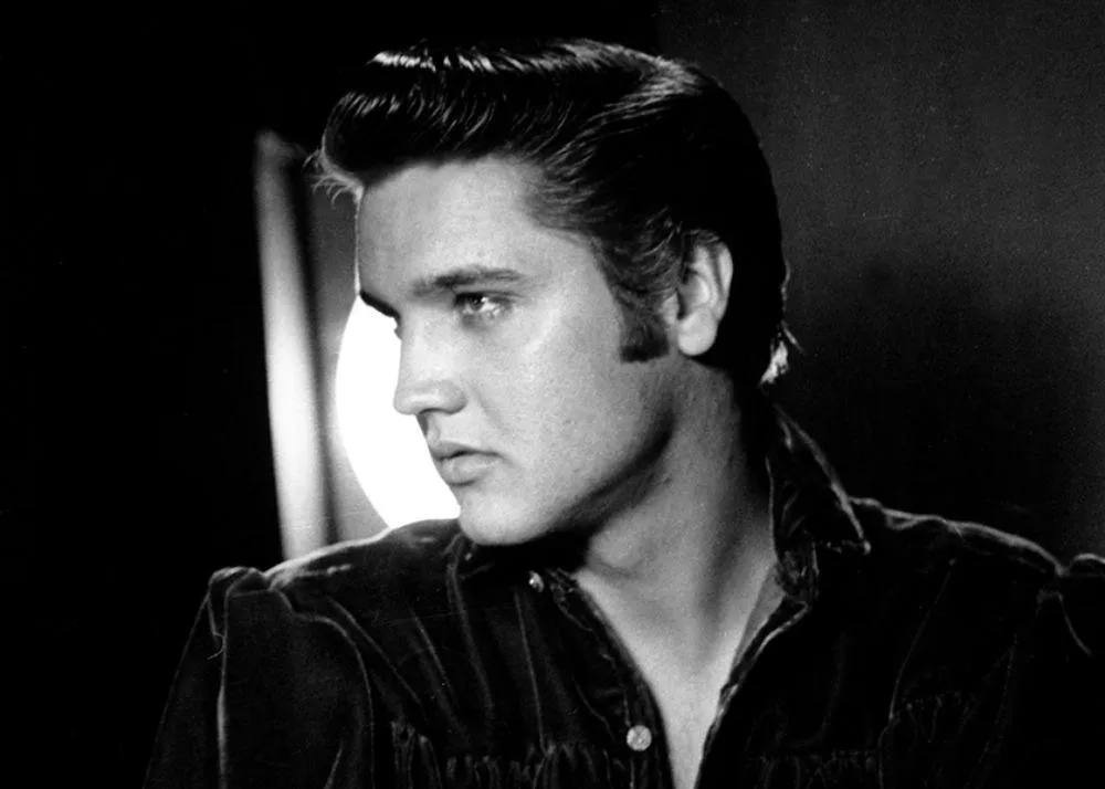  popular artists of all time